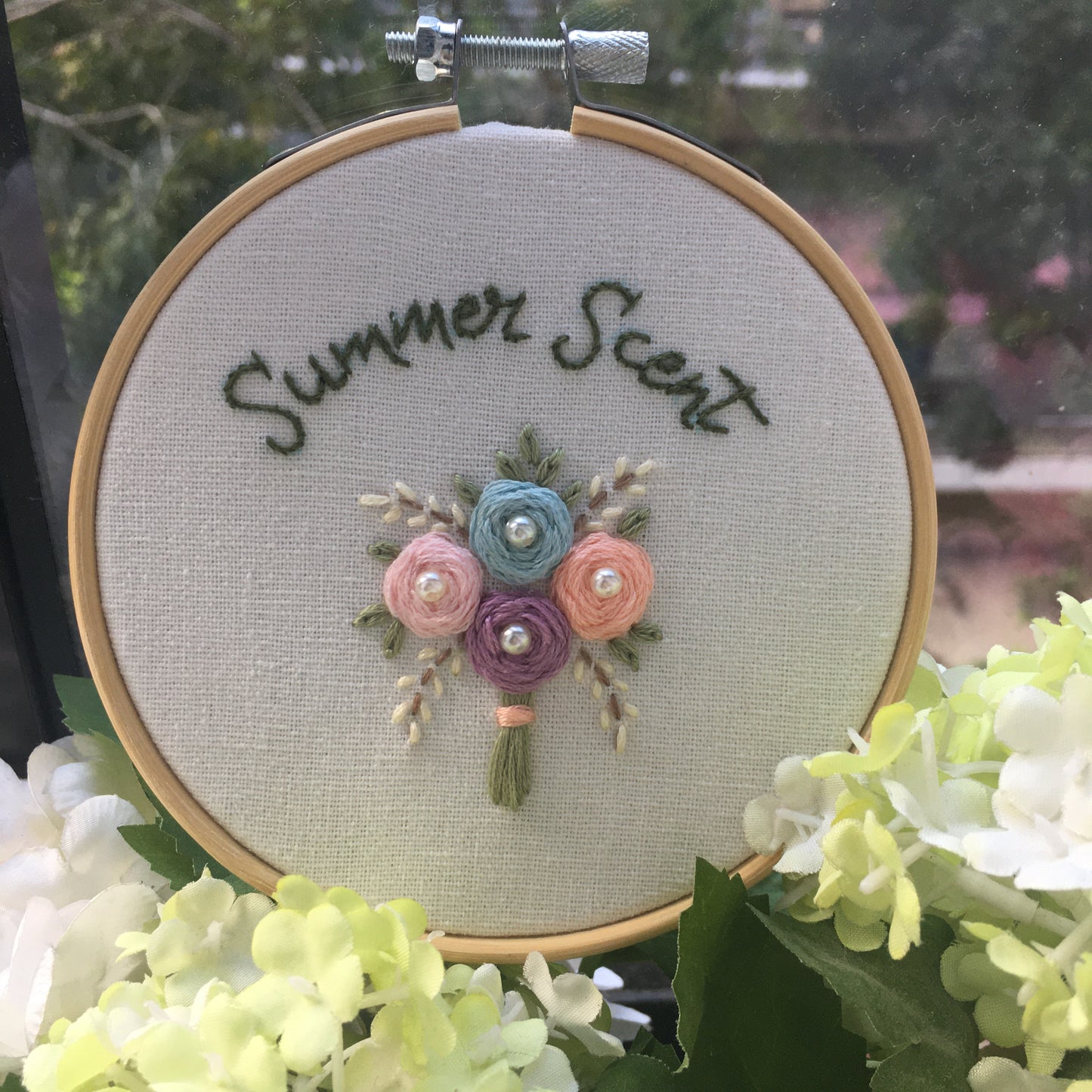"Summer Scent" Mini Hoop Embroidery Kit